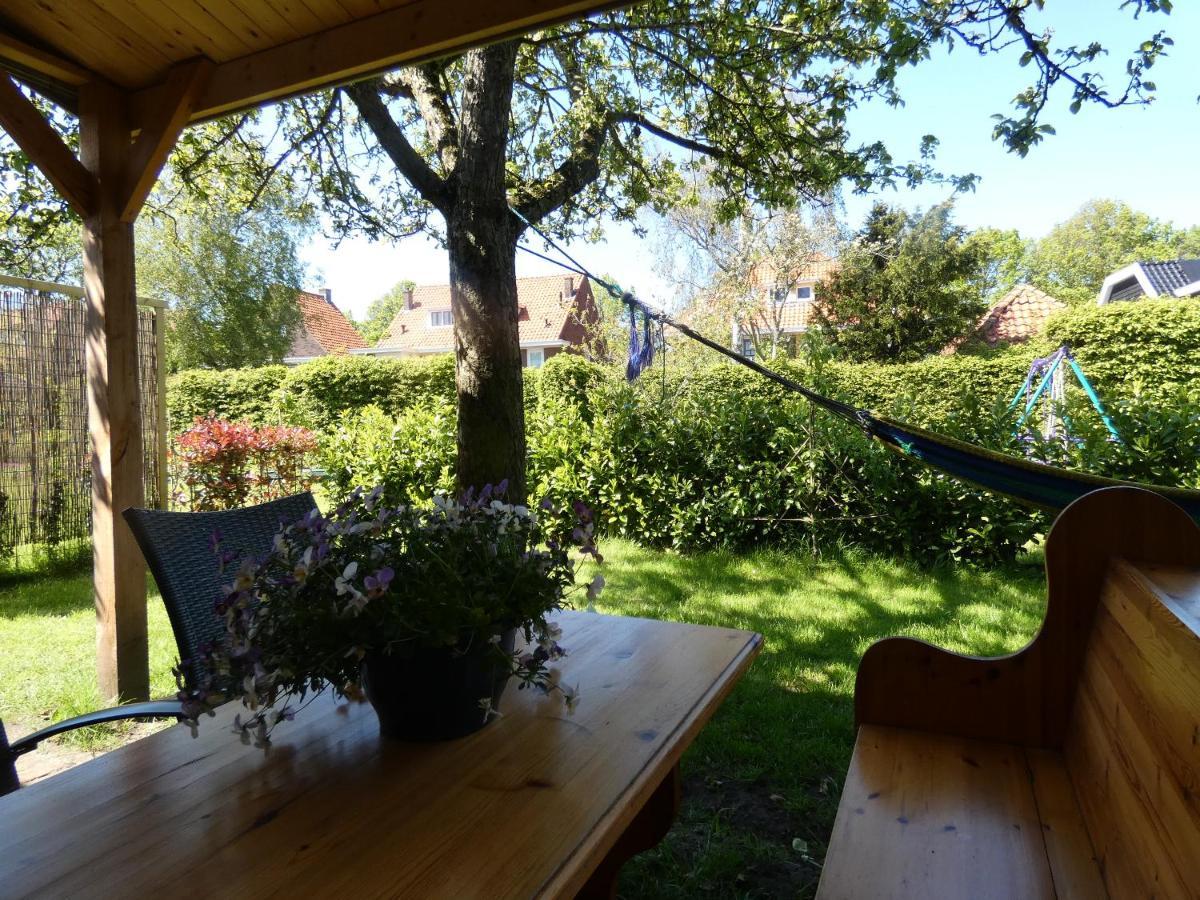 Familiehuis Achter De Duijnhoeve Zuidbakkum Exterior foto